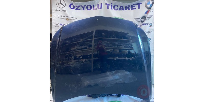MERCEDES W218 CLS MOTOR KAPUTU · fotoğraf 2