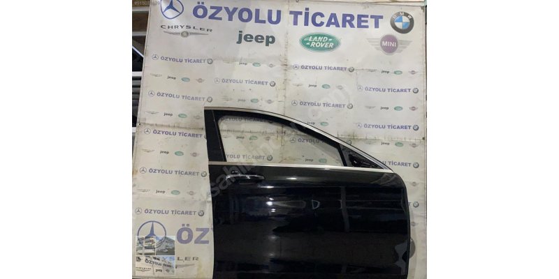 MERCEDES W222 S SERİSİ SAĞ ÖN KAPI SİYAH 0010927 · fotoğraf 2