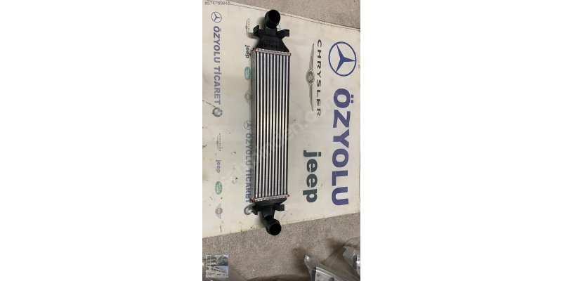 MERCEDES W156 GLA DİZEL İNTERCOL RADYATÖRÜ A246500090 · fotoğraf 2