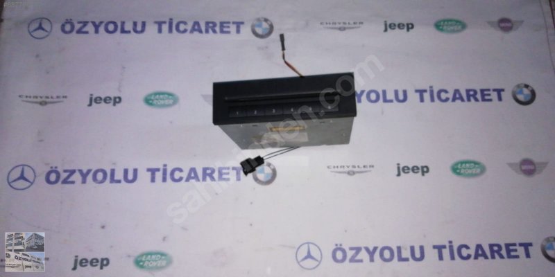Mercedes w219 cls serisi CD changer A2118706189 · fotoğraf 2