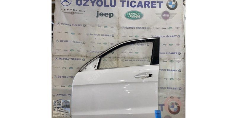 MERCEDES W166 GLS SOL ÖN KAPI BEYAZ · fotoğraf 2