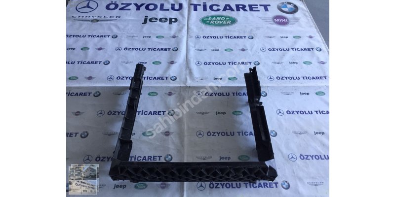 BMW X5 SERİSİ E70 RADYATÖR ÇERÇEVESİ 0010997 · fotoğraf 2