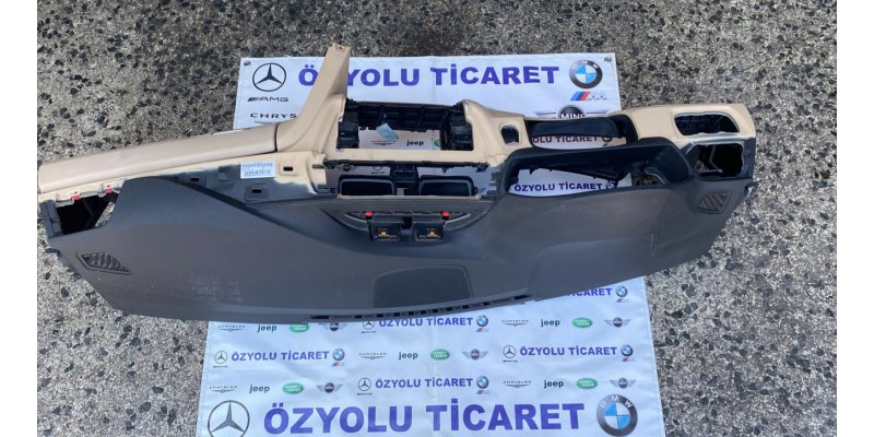 BMW 4-Serisi BMW 4 Serisi f36 Göğüs Çıkma Dolu Çıkma