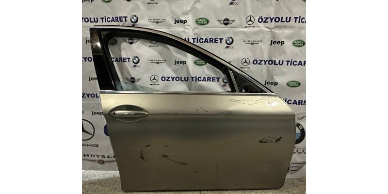 BMW 5-Serisi BMW F10 5 Serisi Sağ Ön Kapı 2010-2016