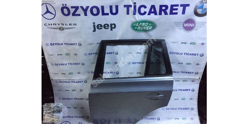 BMW X3 BMW X3 SERİSİ E83 SOL ARKA KAPI 0010196