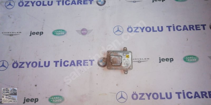 Mercedes C Mercedes w204 c serisi xenon far beyni A1669002800