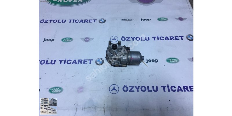 Mercedes E / E Coupé MERCEDES C SERİSİ W205 CAM SİLECEK MOTORU BOSCH 1397220969