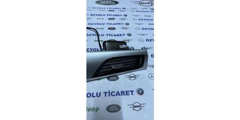 BMW 5-Serisi BMW G30 Sağ Havalandırma Izgarası 9329583
