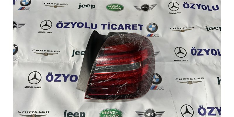 Mercedes GLA Mercedes W156 GLA Sağ Arka Dış Stop A1569068400