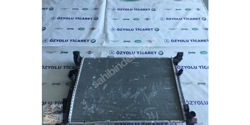 Mercedes CLA MERCEDES CLA SERİSİ W117 SU RADYATÖRÜ A2465001303