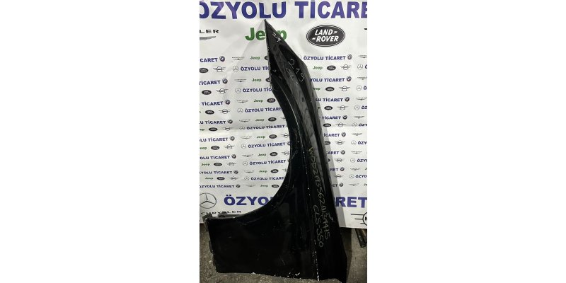 Mercedes CLS Mercedes W219 CLS Sol Ön Çamurluk Siyah