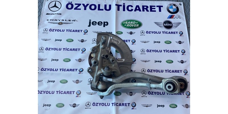 Mercedes CLS MERCEDES W218 CLS SAĞ ÖN TAŞIYICI