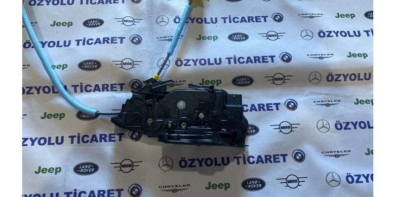 BMW X1 BMW U11 X1 Sol Arka Kapı Kilidi 5122 7445045