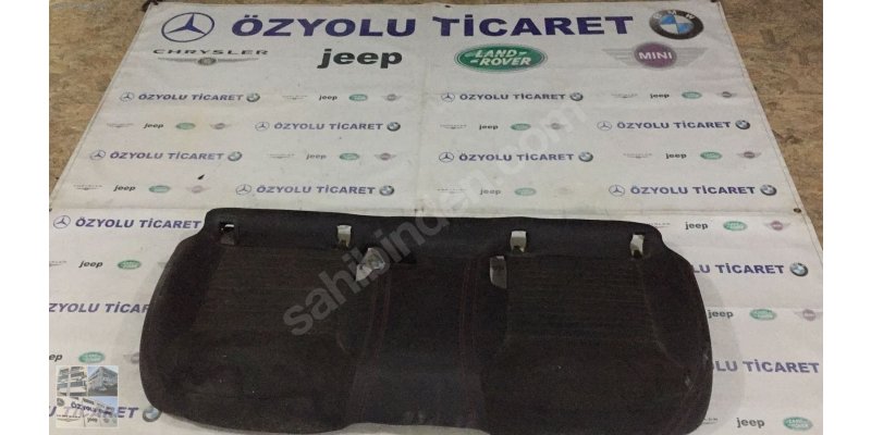 Mercedes CLA MERCEDES CLA SERİSİ W117 ARKA OTURMA KOLTUK 0010685
