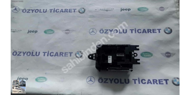 BMW 1-Serisi BMW 1 SERİSİF20 SİGORTA TABLASI 6114926111103