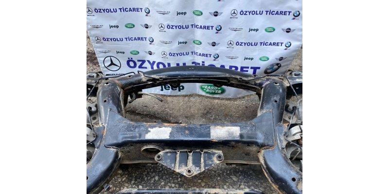 BMW X5 BMW X5 F15 Arka Travers 3331 6863815
