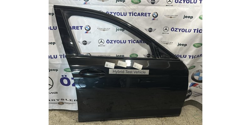 BMW 5-Serisi BMW G30 5 Serisi Sağ Ön Kapı Hatasız Siyah