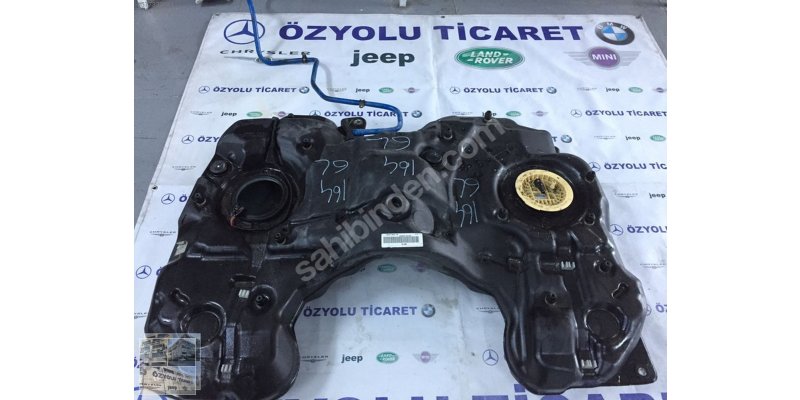 Mercedes GL MERCEDES GL SERİSİ W164 YAKIT DEPOSU 001013