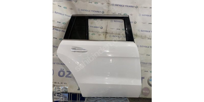 Mercedes GLS MERCEDES W166 GLS SAĞ ARKA KAPI BEYAZ 0010911
