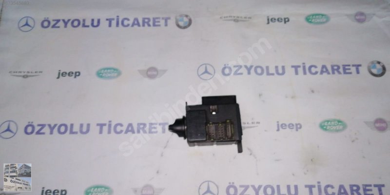 Mercedes Vaneo Mercedes w414 vaneo serisi far anahtarı 1685450104