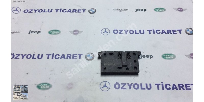 Mercedes Vito MERCEDES VİTO VİANO W639 SAĞ KAPI BEYNİ 6398200326