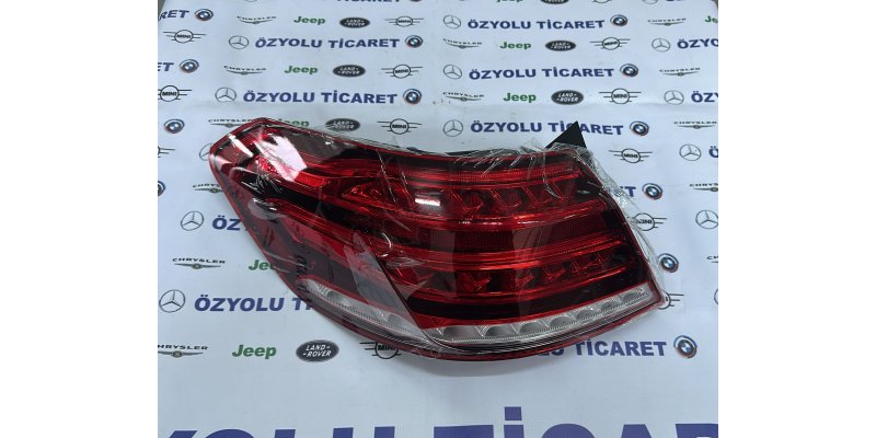 Mercedes E / E Coupé Mercedes W212 E Serisi Makyajlı Sol Arka Stop A2129060103