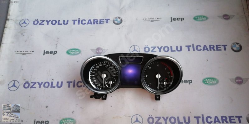 Mercedes GL Mercedes w166 gl gösterge saati A1669003606