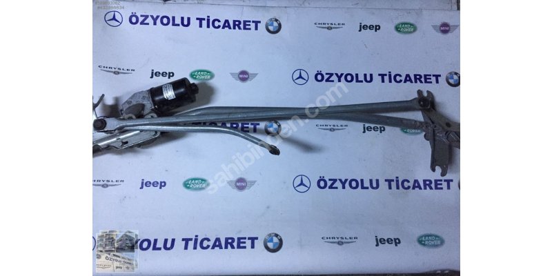 Mercedes Viano MERCEDES VİANO W639 SİLECEK MOTORU VE MEKANİZMASI 000942