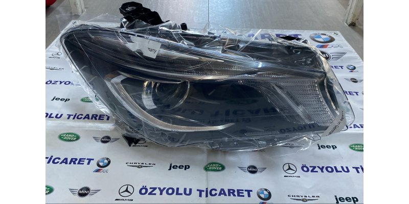 Mercedes CLA MERCEDES W117 CLA Sağ Xenon Far A1179066400