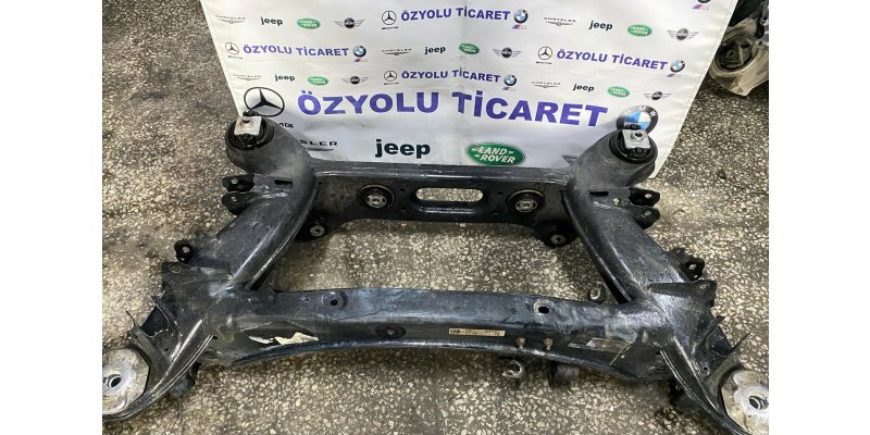 Mercedes CLS MERCEDES W218 CLS Arka Aks Taşıyıcı Travers A2043500141