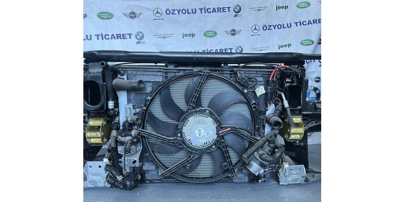 BMW M5 BMW F10 M5 Radyatör Fan Seti