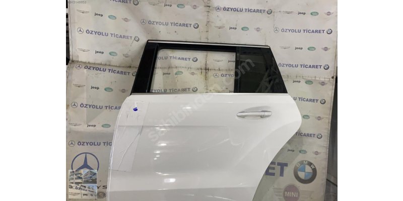Mercedes GLS MERCEDES W166 GLS SOL ARKA KAPI BEYAZ 0010910