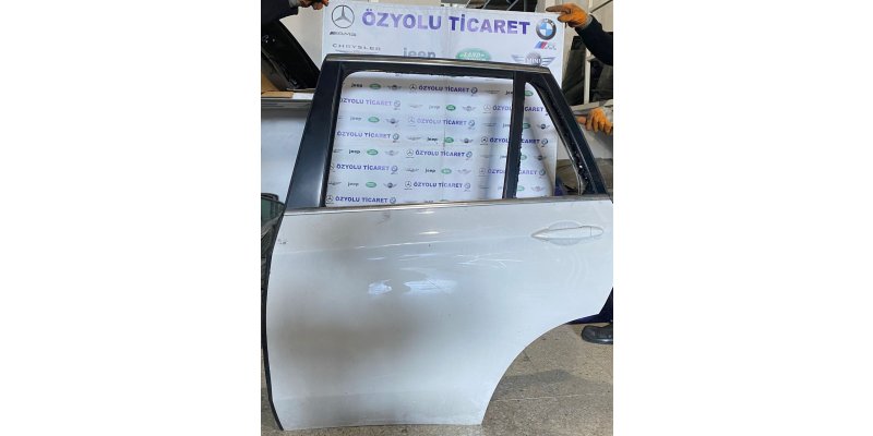 BMW X5 BMW F15 X5 Sol Arka Kapı Çıkma Beyaz