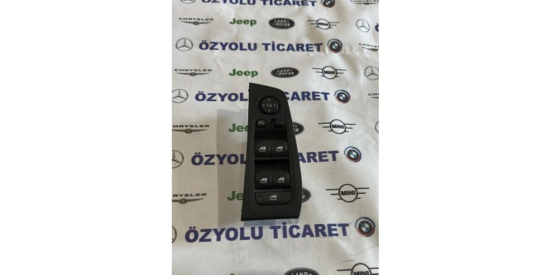 BMW 1-Serisi BMW F40 1 Serisi Sol Ön Cam Düğmesi 7948784
