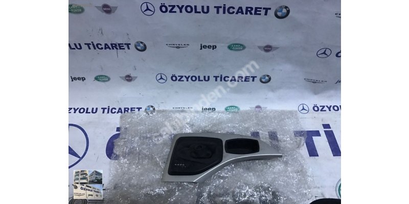BMW X1 BMW X1 E84 VİTES KÖRÜĞÜ VE MAUNU 0010448