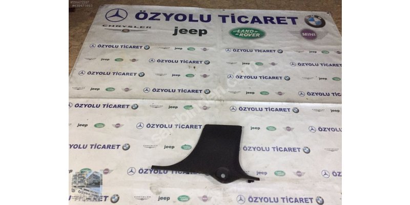 Mercedes CLA MERCEDES CLA W117 SAĞ ORTA DİREK ALT KAPLAMASI 0010664