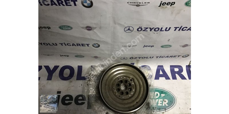 Mercedes A MERCEDES A SERİSİ W176 A180 A200 A250 270 MOTOR VOLANT 0010978