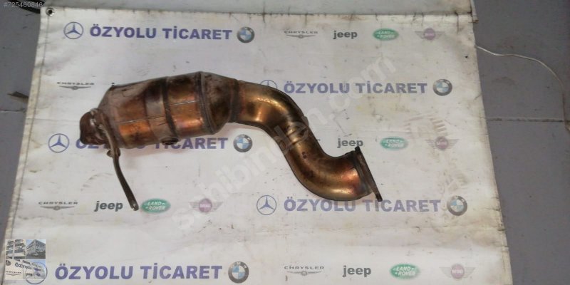 Mercedes E / E Coupé Mercedes w212 e serisi e200 e250 cgı katalizör A2124903136