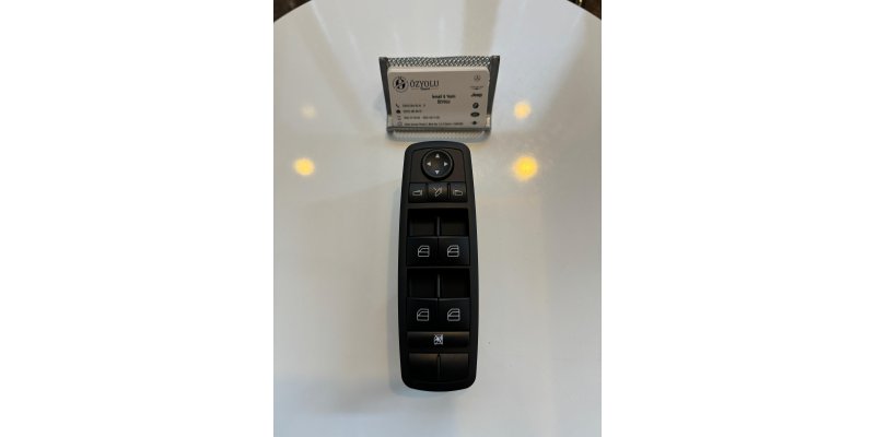 Mercedes ML MERCEDES W164 ML-SERİSİ SOL ÖN CAM DÜĞMESİ A2518300290